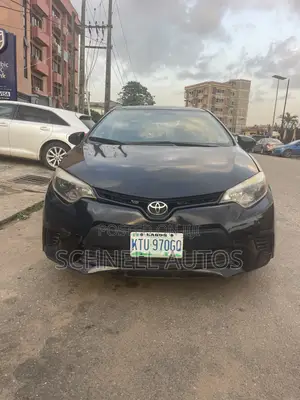 Toyota Corolla LE Eco 4dr Sedan (1.8L 4cyl CVT) 2015 Black