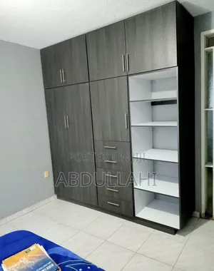 Four Face Standard Wardrobe