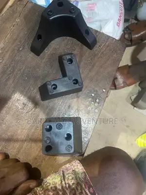 Chair Leg Platcic
