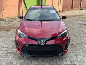 Toyota Corolla SE Special Edition 4dr Sedan (1.8L 4cyl CVT) 2017 Red