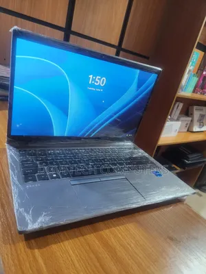 Laptop HP ZBook Firefly G8 16GB Intel Core i5 SSD 512GB