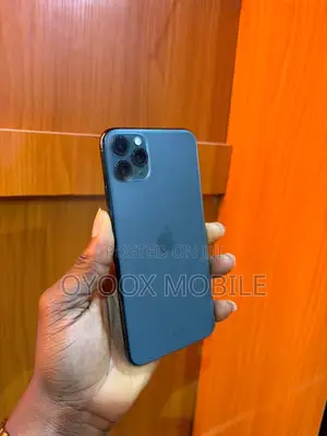Apple iPhone 11 Pro Max 64 GB Blue