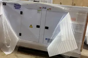 Perkins England Powerful Engine 200kva Soundproof Diesel Generator