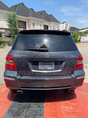 Mercedes-Benz GLK-Class 350 4MATIC 2011 Gray