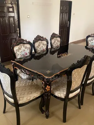 8 Seaters Pure Wooden Dinning Set
