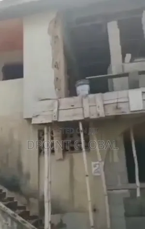 4bdrm Block of Flats in Not Estate, Alakuko for sale