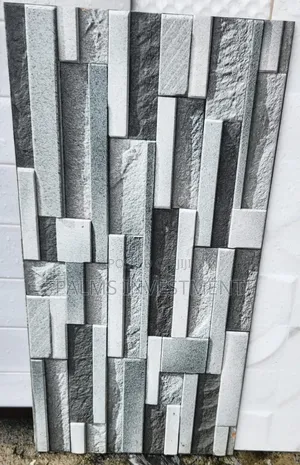 33/50 Crack Walls Tiles
