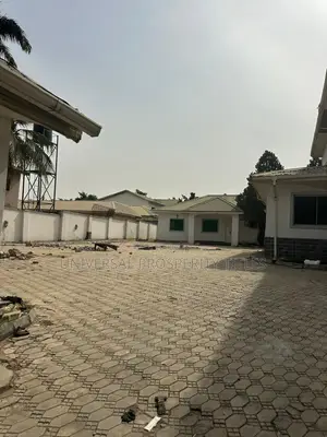 1,890sqm With 6 Bedrooms Duplex for Sale in Gwarinpa, Abuja