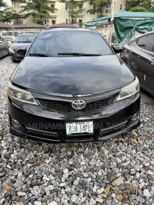 Toyota Camry 2013 Black