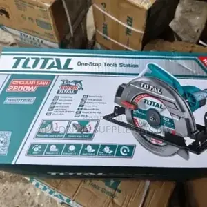 Total Tools Circular Sawts