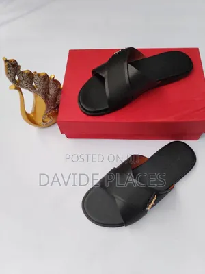 Quality Original Ferragamo Leather Slide Black