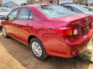 Toyota Corolla 2010 Red