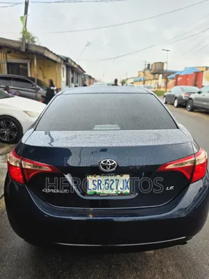 Toyota Corolla 2017 Blue