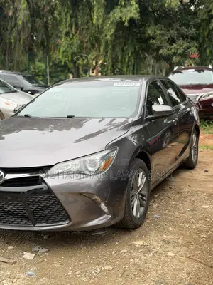 Toyota Camry 2015 Gray