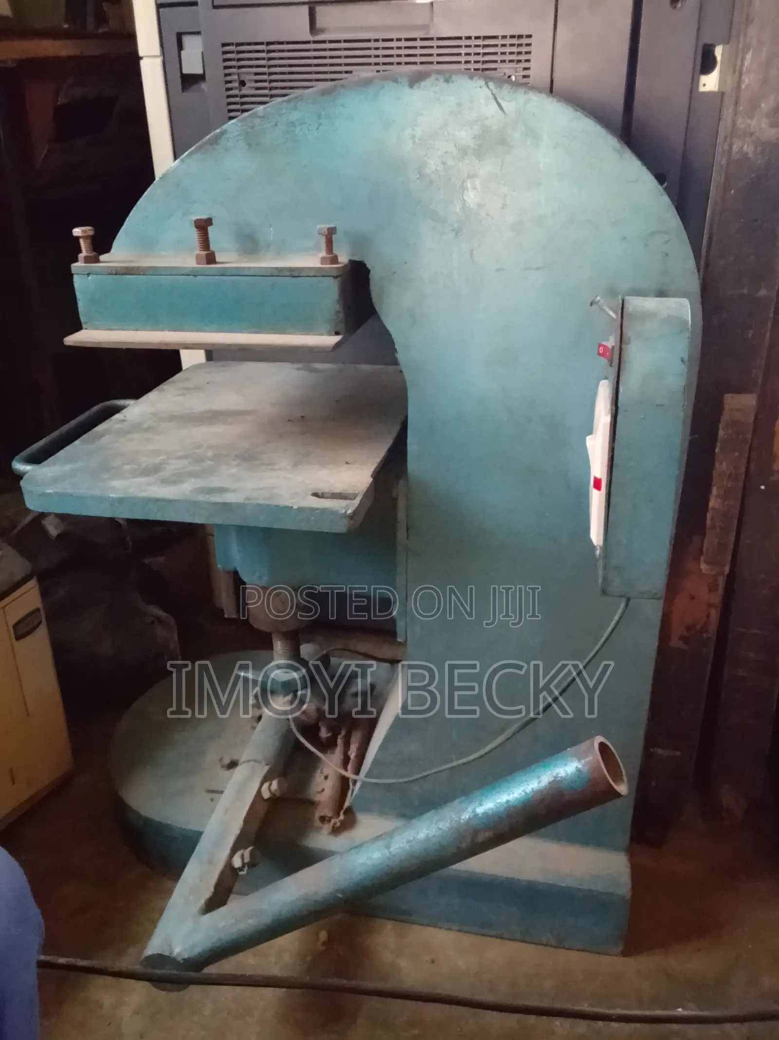 Project Binding Machine
