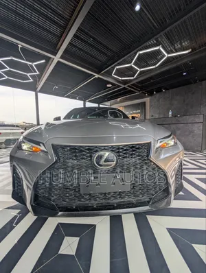 Lexus IS 300h 4WD 2021 Silver
