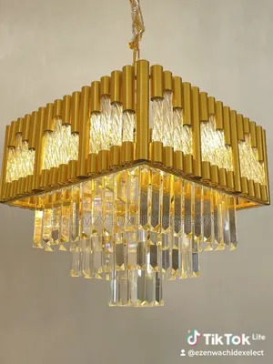Led Modern 400mm Square and Round Chandelier Lights.