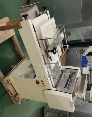 Commercial Bread Moulder
