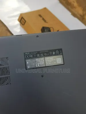 Laptop Asus X415J 4GB Intel Core i3 HDD 1T