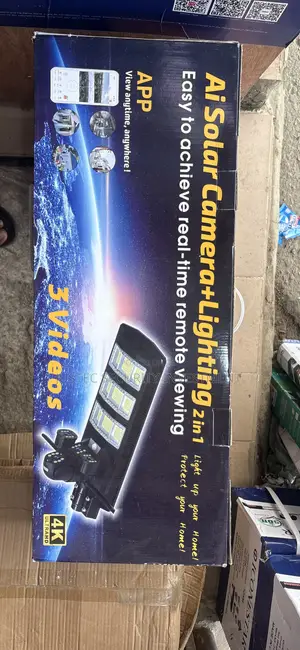 Solar Street Light 500w With 3 Lense Camera