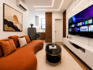 Pine 1-Bedroom Apartment
