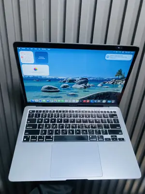 Laptop Apple MacBook Air 2020 8GB Apple M1 SSD 256GB