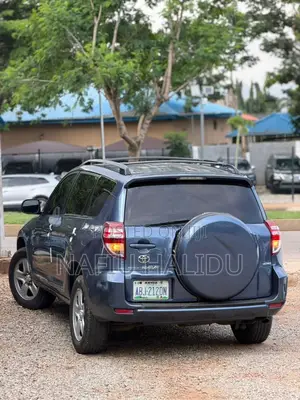 Toyota RAV4 2008 Blue