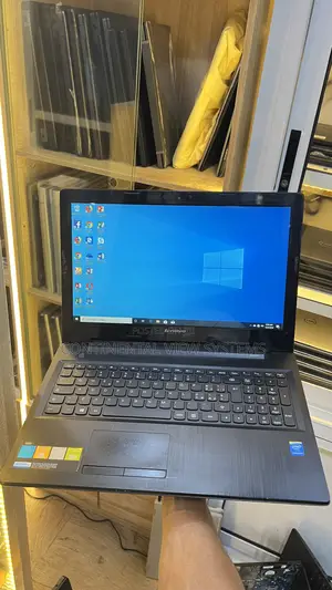 Laptop Lenovo G500 8GB Intel Pentium HDD 250GB
