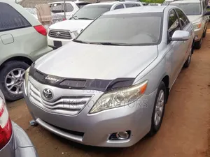 Toyota Camry LE 4dr Sedan (2.4L 4cyl 5A) 2008 Silver