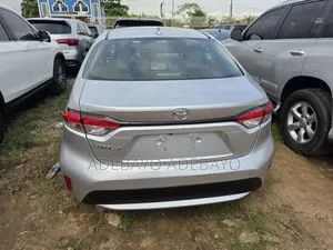 Toyota Corolla 2019 Silver