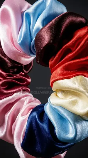 Oversized Multicolour Scrunchie That Makes Your Bum Look Fuller