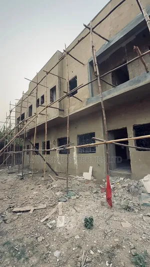 Building Contractor and Site Supervision