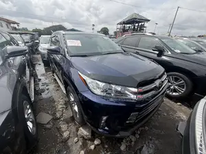 Toyota Highlander Limited Platinum 4dr SUV (3.5L 6cyl 6A) 2015 Blue