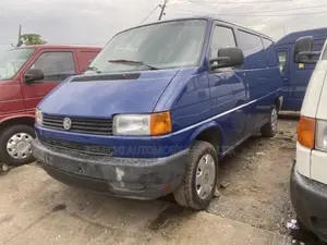 Volkswagen Transporter 2003 Blue