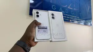Apple iPhone 16 128 GB White