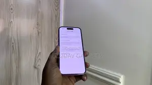 Apple iPhone 16 128 GB Pink