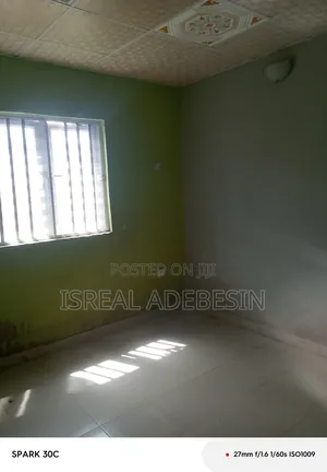 2bdrm Block of Flats in Abiola Estate, Alimosho for rent