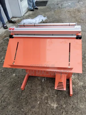Sealing Machine
Pedal Sealer Cutter
Foot Sealer Cutter