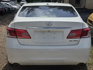 Lexus ES 2012 White