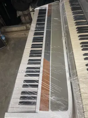 Direct Uk Used Keyboard Korg Sp-250
