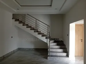 Furnished 2bdrm Duplex in Fo1 Kubwa for sale
