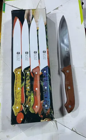 Dozen of Knives
