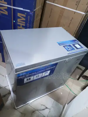 Midea 197l Efficient Deep Freezer for Everyday Needs