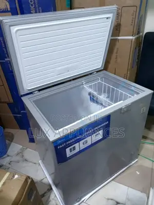 Midea 197l Deep Freezer With Secure Lock System