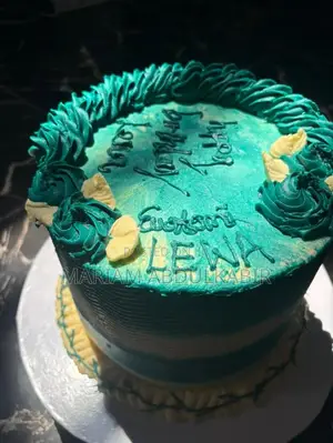 8 Inches 4 Layers Cake