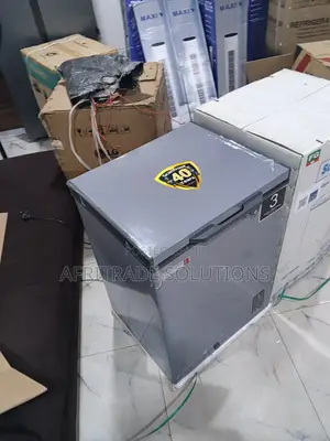 Scanfrost Apscfzfg44 134l Freezer With Lock Key