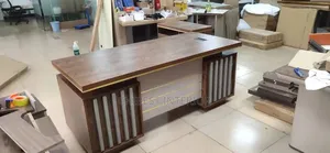 Imported Executive 1.6meter Wooden Office Table