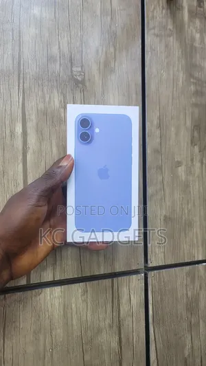 New Apple iPhone 16 128 GB Blue