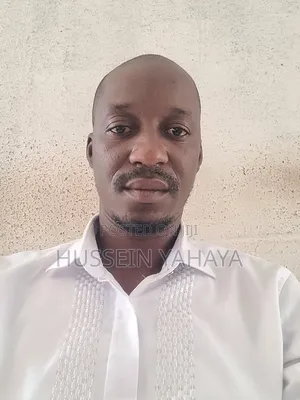 Looking for a Driving CV , Even if Is Bolt or Uber Car for Weekly