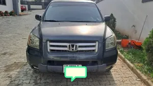 Honda Pilot 2005 Gray